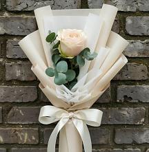 Букет цветов из:  Розы в Дубне
