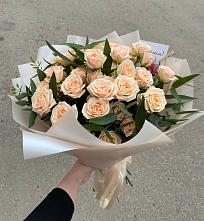 Букет Кремовые розы Латте в Дубне