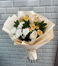 Букет цветов из:  Розы и Хризантемы в Дубне