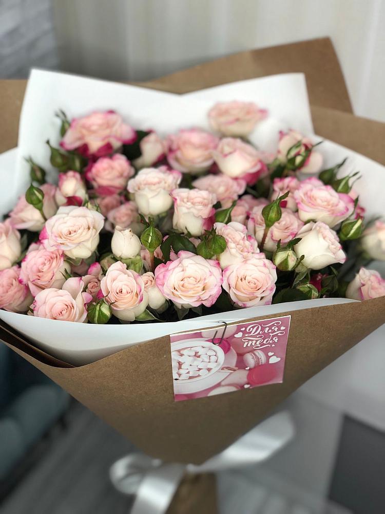 Букет цветов из: Розы в Дубне