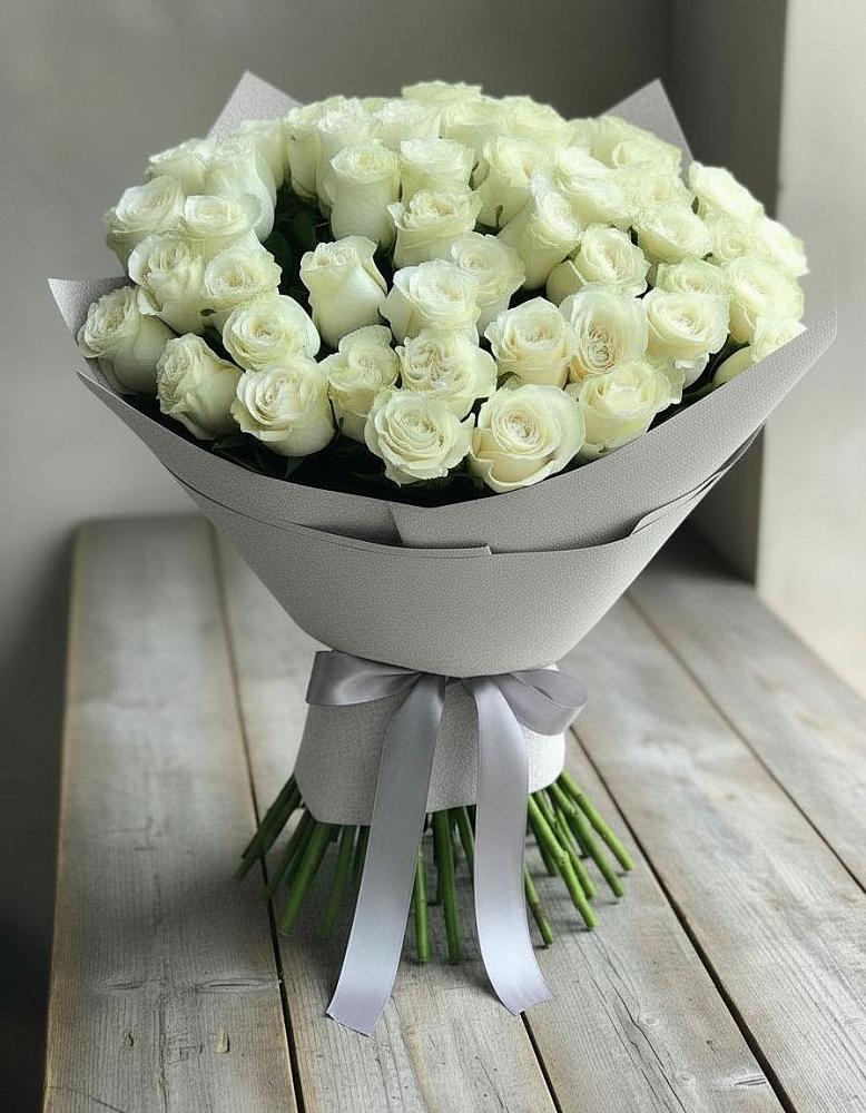Букет 35 Белых роз в Дубне