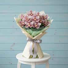 Букет цветов из:  Орхидеи и Розы в Дубне