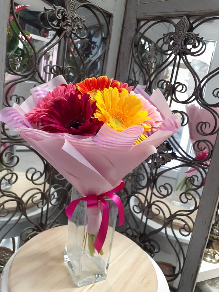 Букет цветов из: Герберы в Дубне