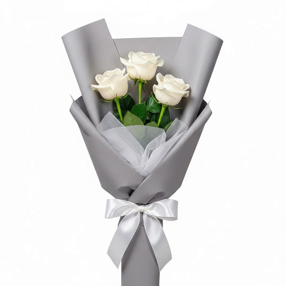 Букет 3 белые розы в Дубне