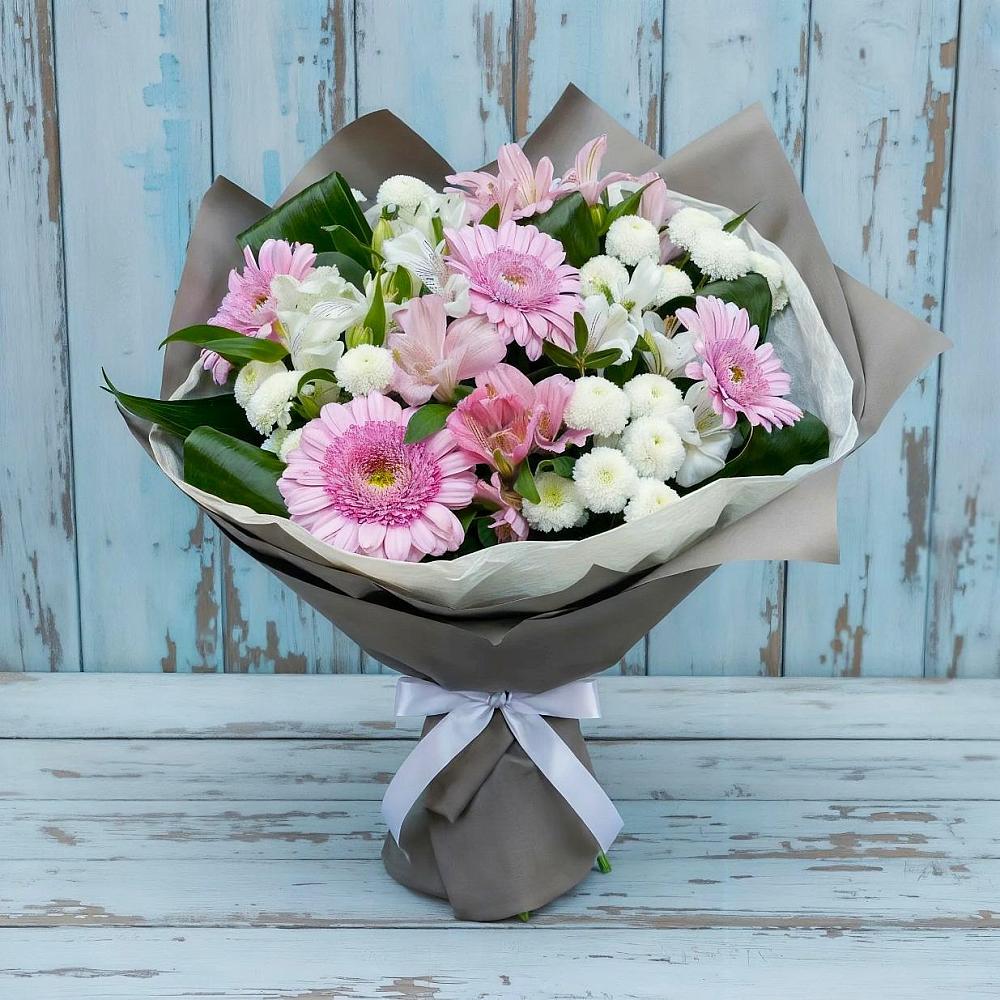 Букет цветов из: Герберы, Альстромерии и Хризантемы в Дубне