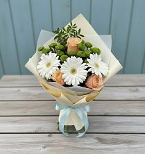 Букет цветов из:  Герберы, Розы и Хризантемы в Дубне