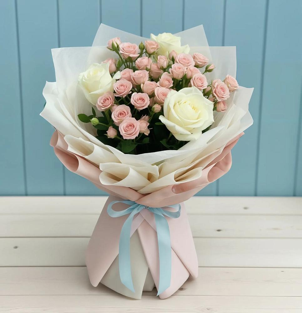 Букет цветов из: Розы в Дубне