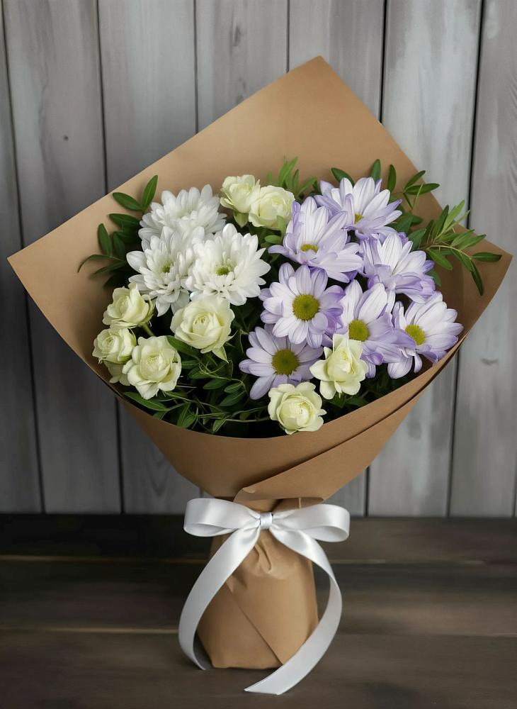 Букет цветов из: Хризантемы и Розы в Дубне